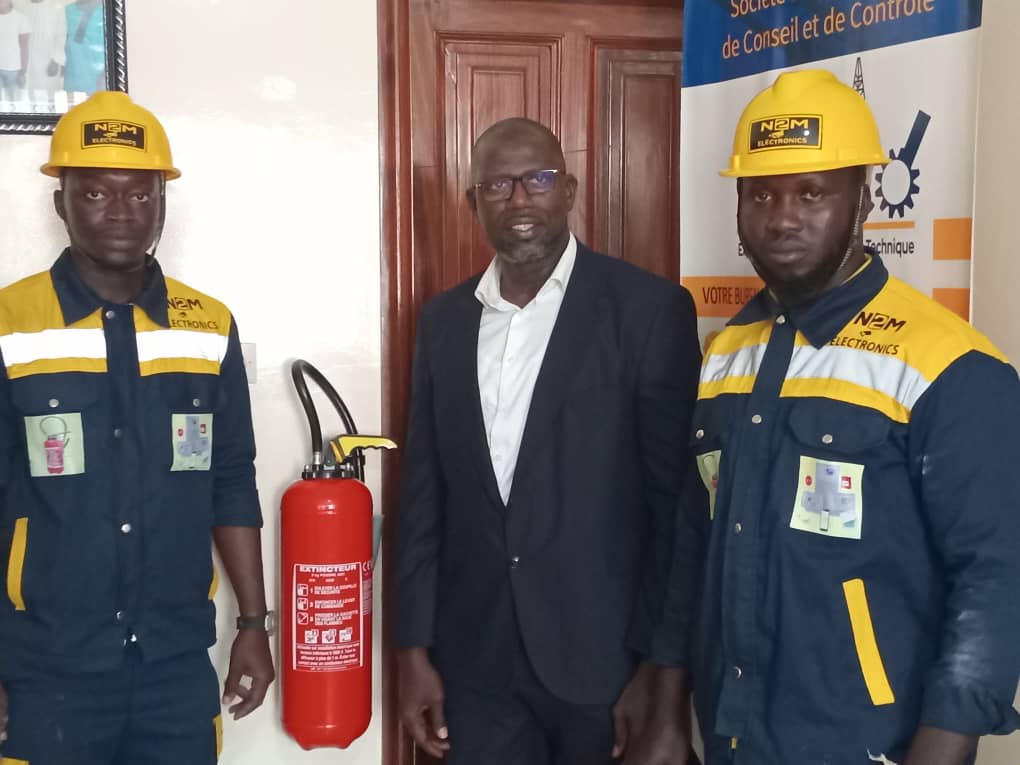 La sécurité de notre personnel et du lieu de travail notre priorité